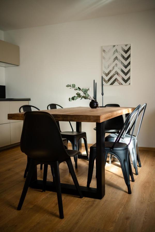 Oldtown Studio Apartment With 2 Bathrooms Düsseldorf Extérieur photo