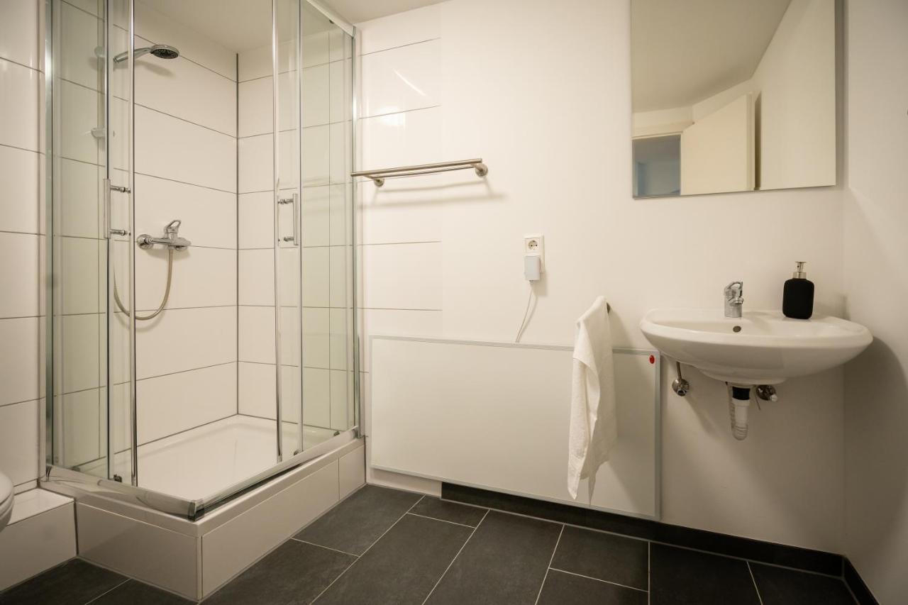 Oldtown Studio Apartment With 2 Bathrooms Düsseldorf Extérieur photo