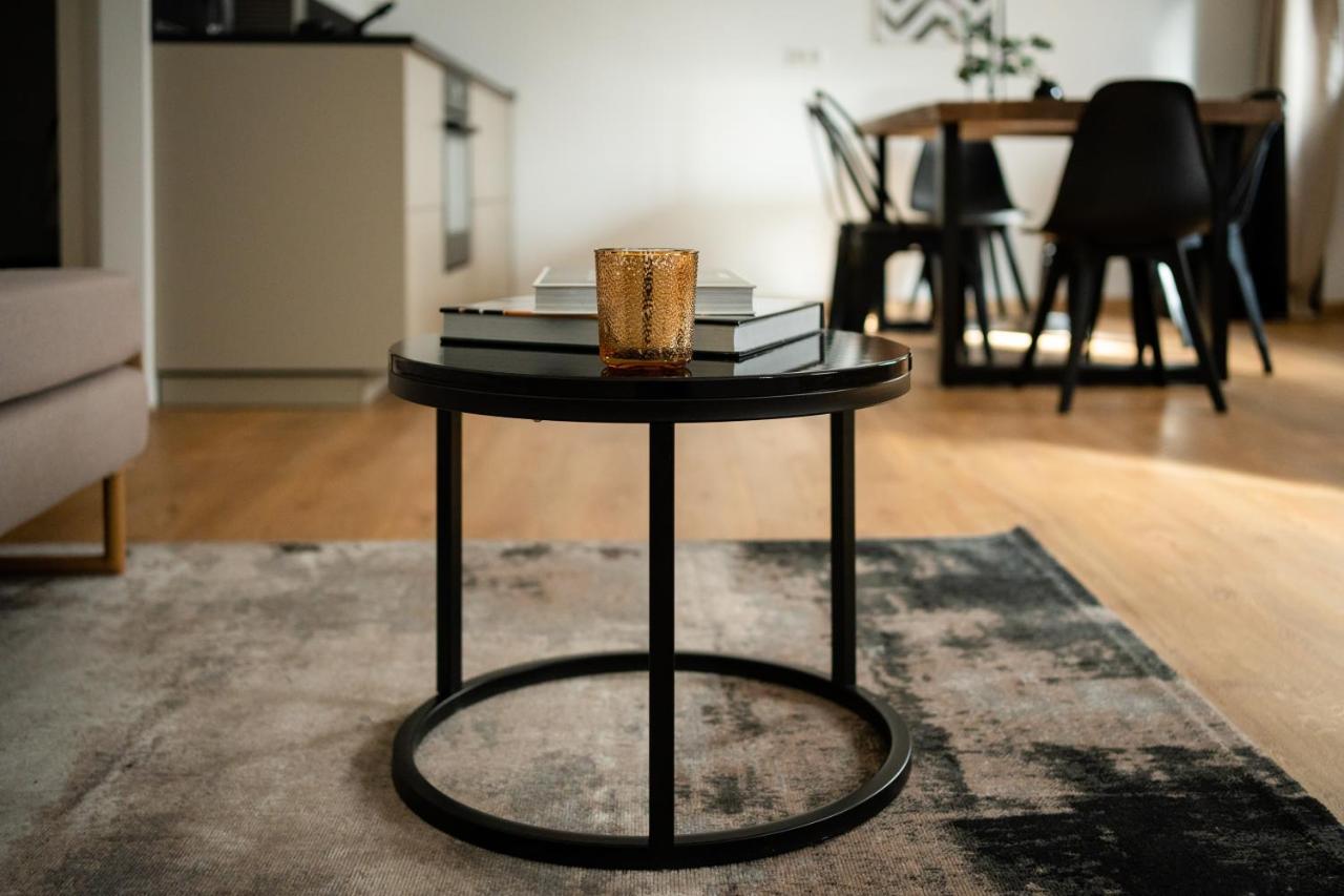 Oldtown Studio Apartment With 2 Bathrooms Düsseldorf Extérieur photo